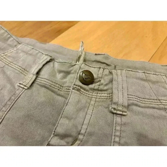 Free People Cargo Style Shorts size 26 - Picture 2 of 7